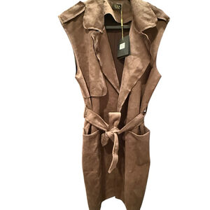 New Lola Leila Long Line Vest with Pockets Vest. Size S. $138 MSRP